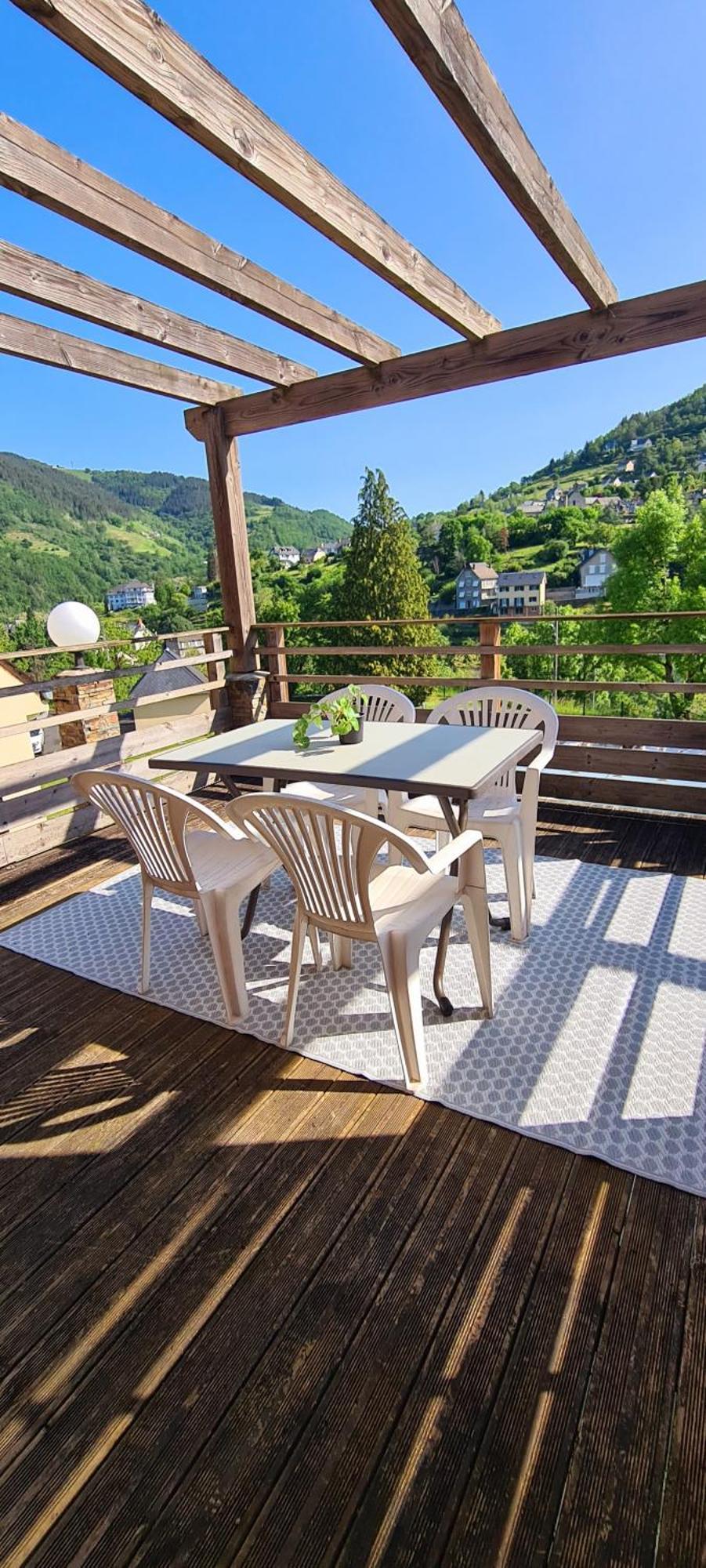 Residence Goelia Les Gorges De La Truyere Entraygues-sur-Truyère Εξωτερικό φωτογραφία
